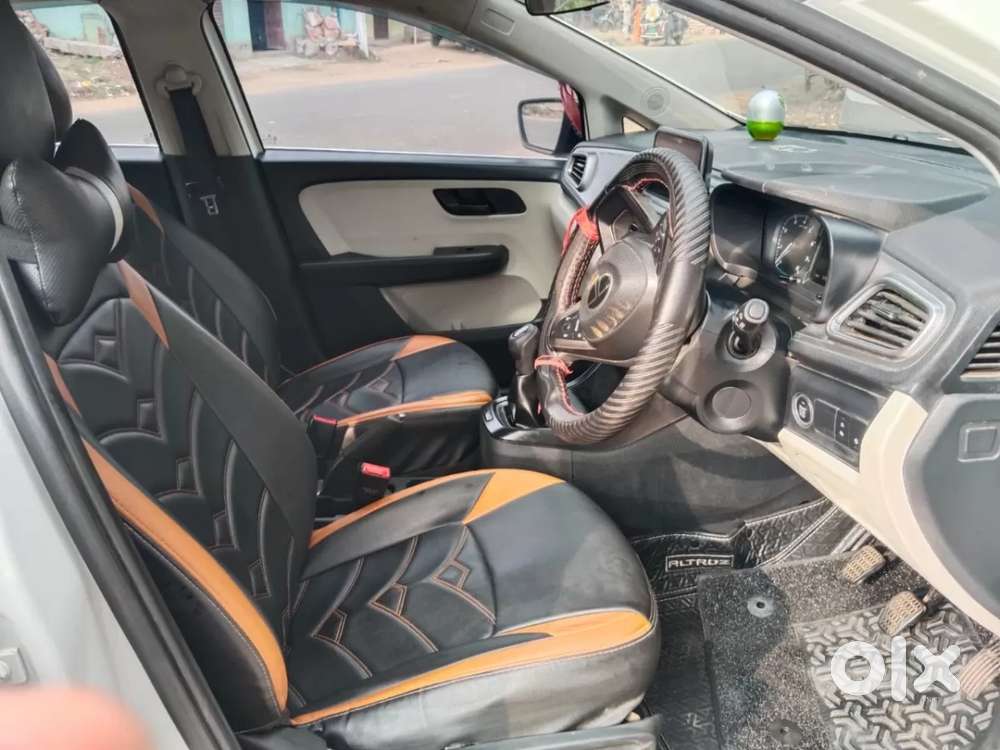 Tata Altroz 1.2 Xt, 2024, Petrol