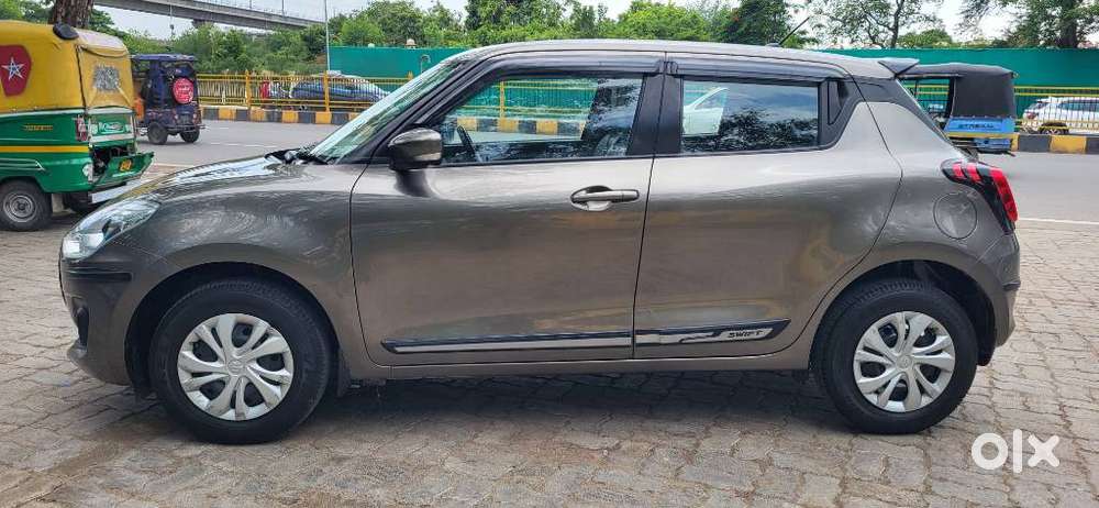 Maruti Suzuki Swift 1.2 Vxi (o), 2022, Petrol