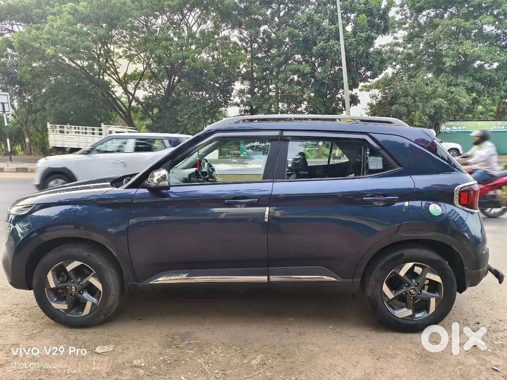 Hyundai Venue 2019 Petrol Good Condition