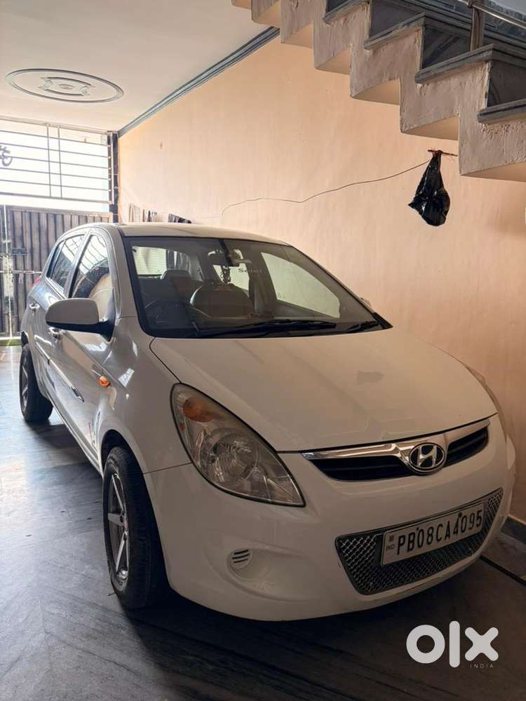 Hyundai Diesel Car 2012