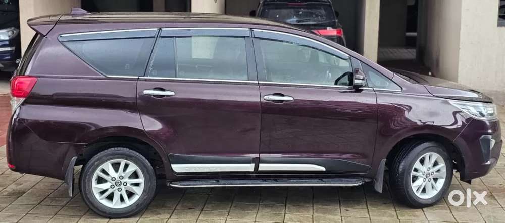 Toyota Innova Crysta 2.4 V 7 Str, 2017, Diesel
