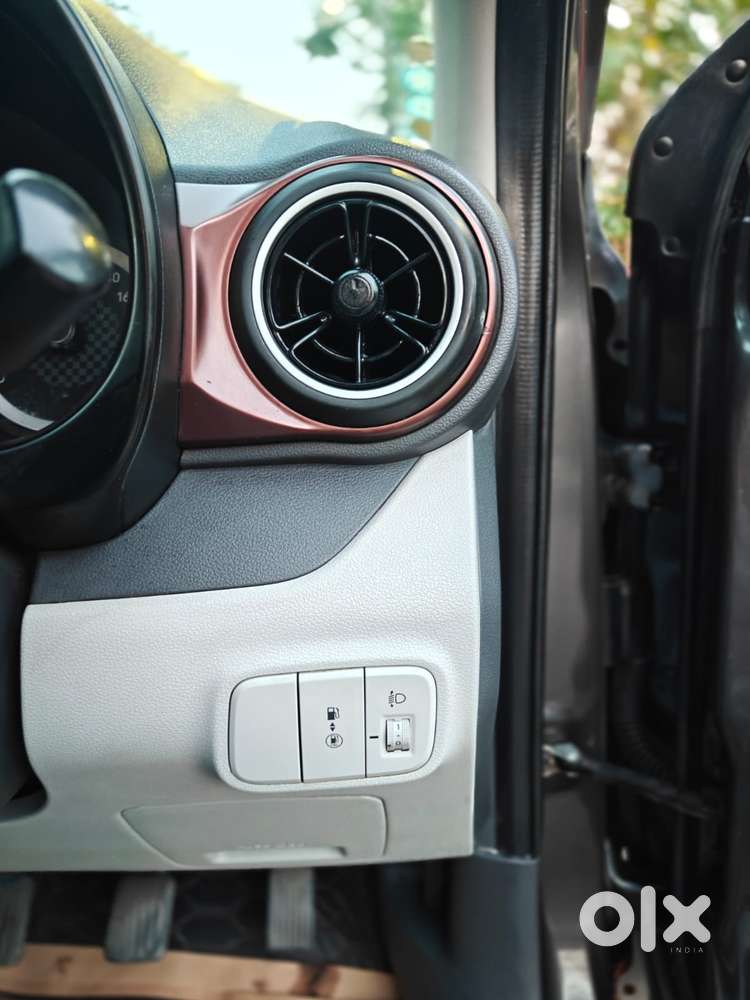 Hyundai Aura 1.2 S Cng, 2022, Cng & Hybrids