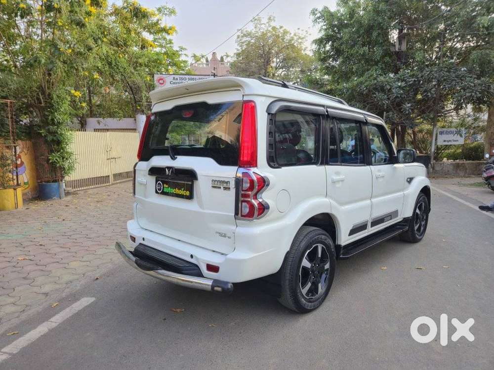 Mahindra Scorpio Classic 2.2 S 11 Mt 7 Str, 2022, Diesel