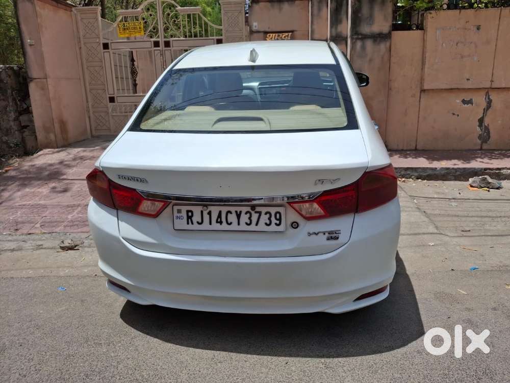 Honda City 2015 Petrol Well Maintained