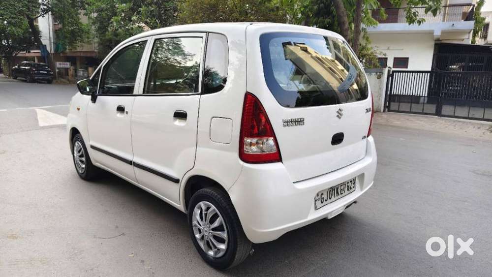 Maruti Suzuki Estilo Lxi, 2010, Petrol