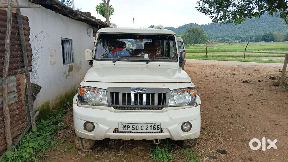 Mahindra Bolero Neo 2012 Year