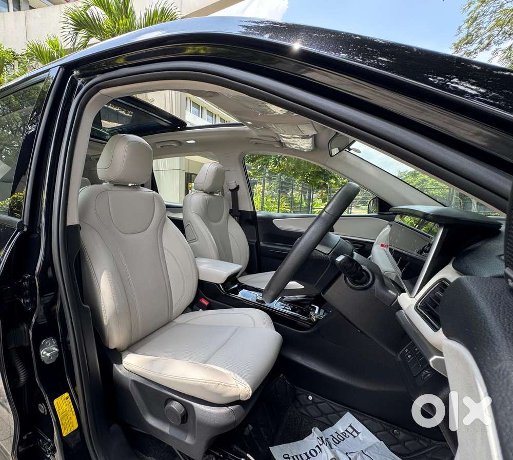 Mahindra Xuv700 2.2 Ax 7 Diesel At Str, 2024, Diesel