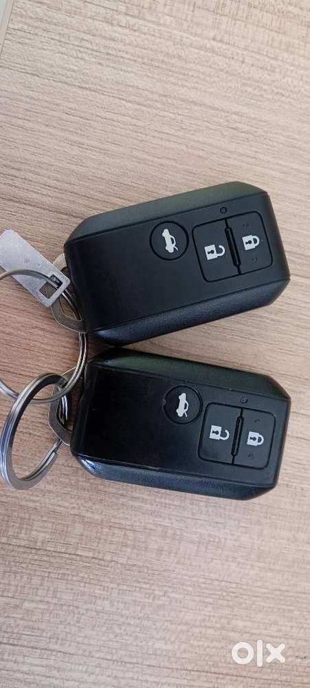 Maruti Suzuki Swift Dzire Zxi 1.2, 2017, Petrol