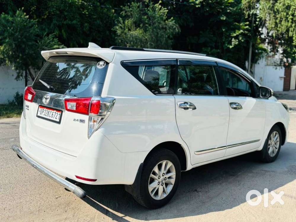 Toyota Innova Crysta 2.7 V, 2018, Diesel