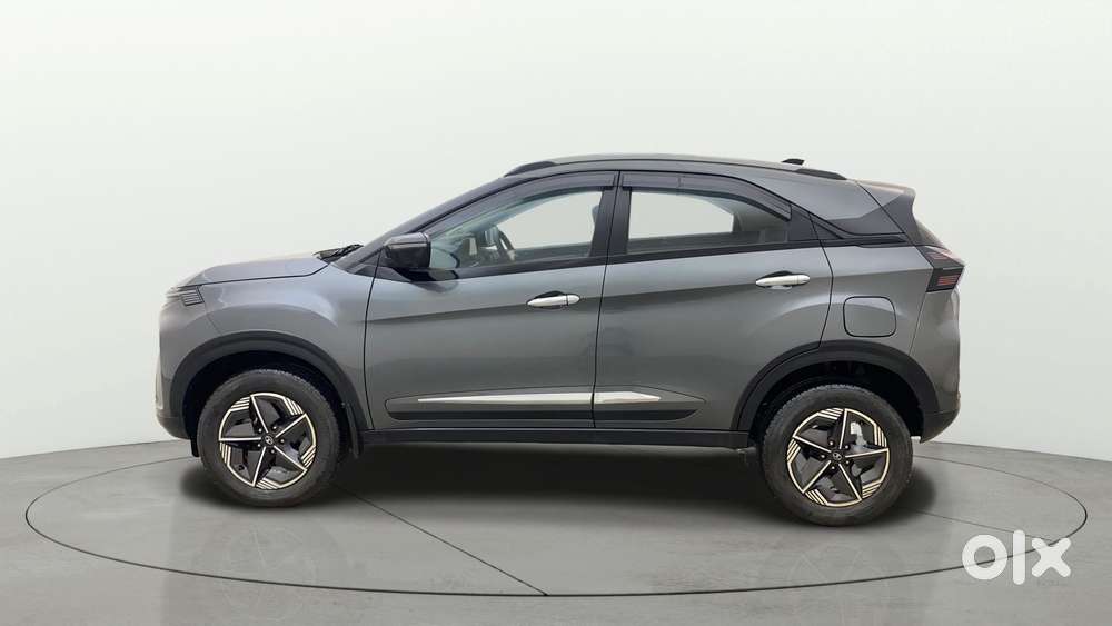 Tata Nexon Creative Plus 1.2 Revotron Petrol 6 Mt, 2024, Petrol