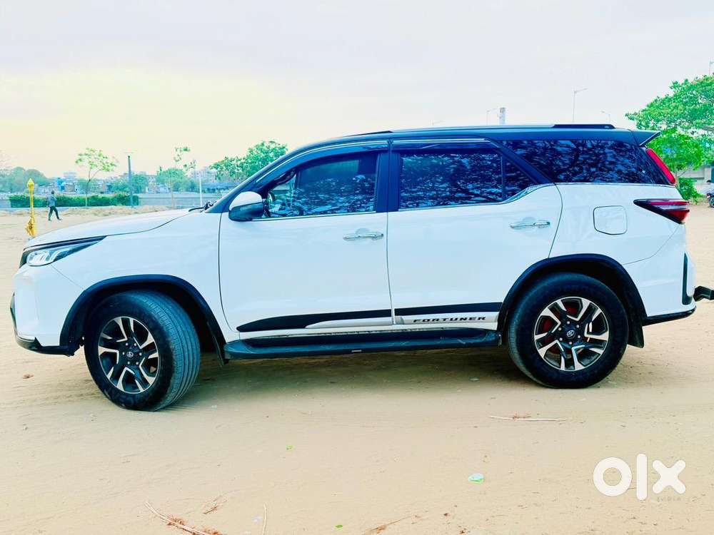 Toyota Car Legender +