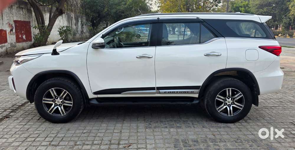 Toyota Fortuner 3.0 4x2 Automatic, 2019, Diesel