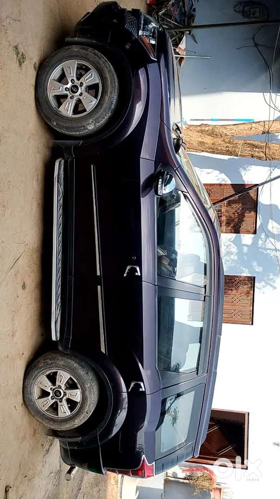 Mahindra Xuv500 2015 Diesel Well Maintained