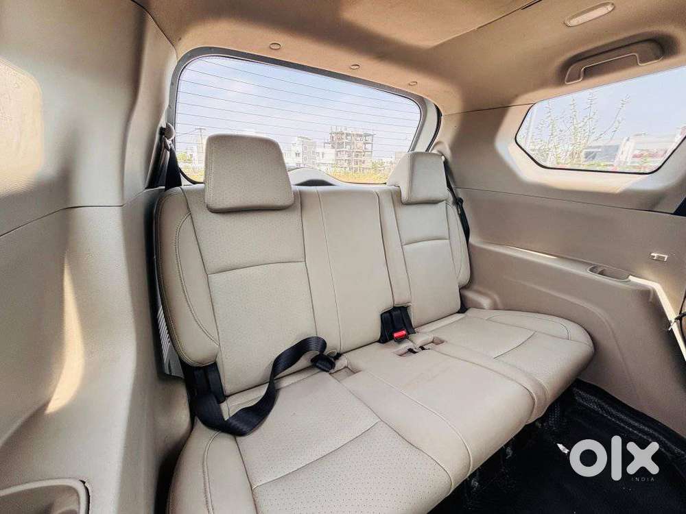 Mahindra Marazzo, 2018, Diesel