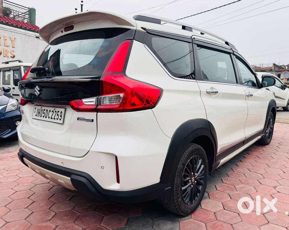 Maruti Suzuki Xl6 1.5 Zeta Mt, 2022, Petrol
