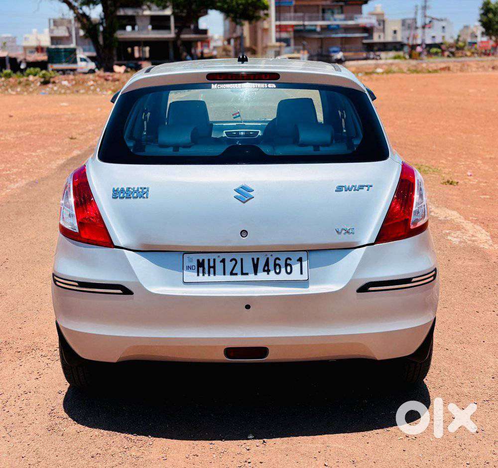 Maruti Suzuki Swift Vxi Optional, 2015, Petrol