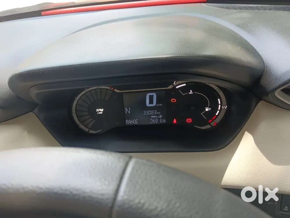 Nissan Magnite 2024 Petrol 33000 Km Driven