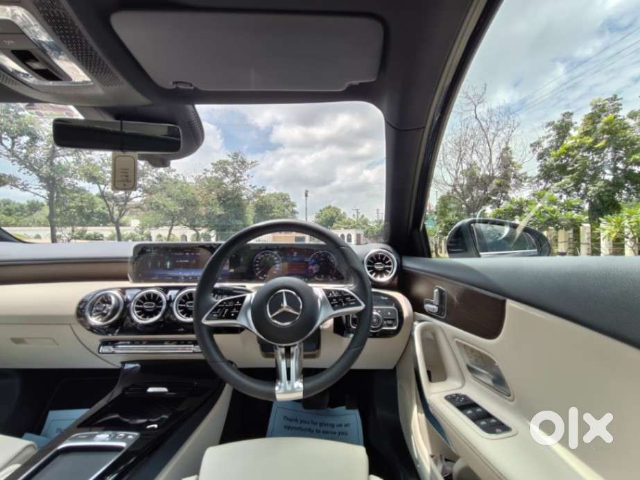 Mercedes-benz A-class Limousine 200, 2025, Petrol