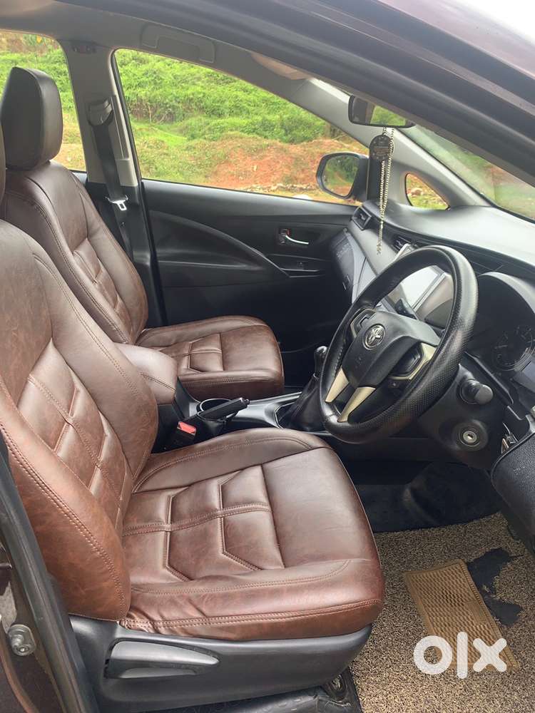 Toyota Innova Crysta 2017 Diesel Well Maintained