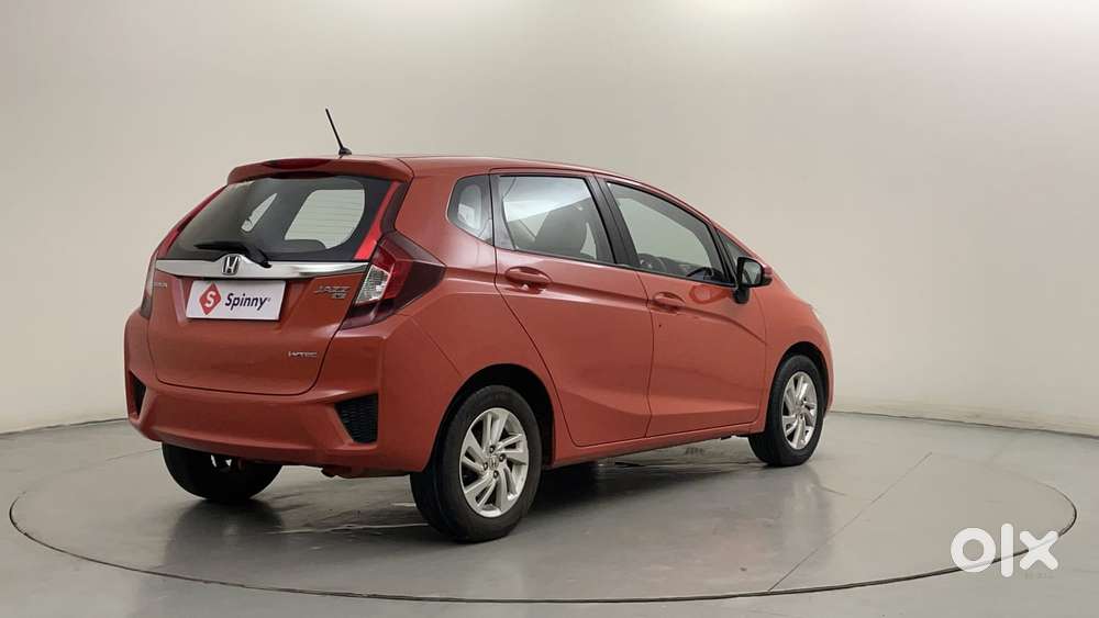 Honda Jazz [2020-2023] 1.2 V I-vtec Mt, 2016, Petrol