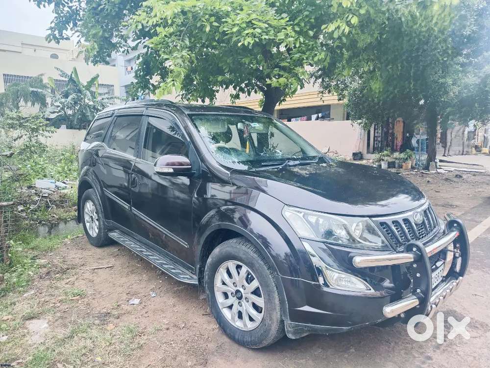 Mahindra Xuv500 2015