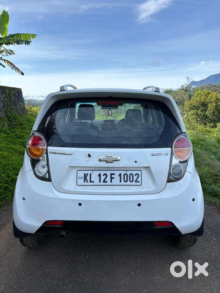Chevrolet Beat Lt Petrol 2011
