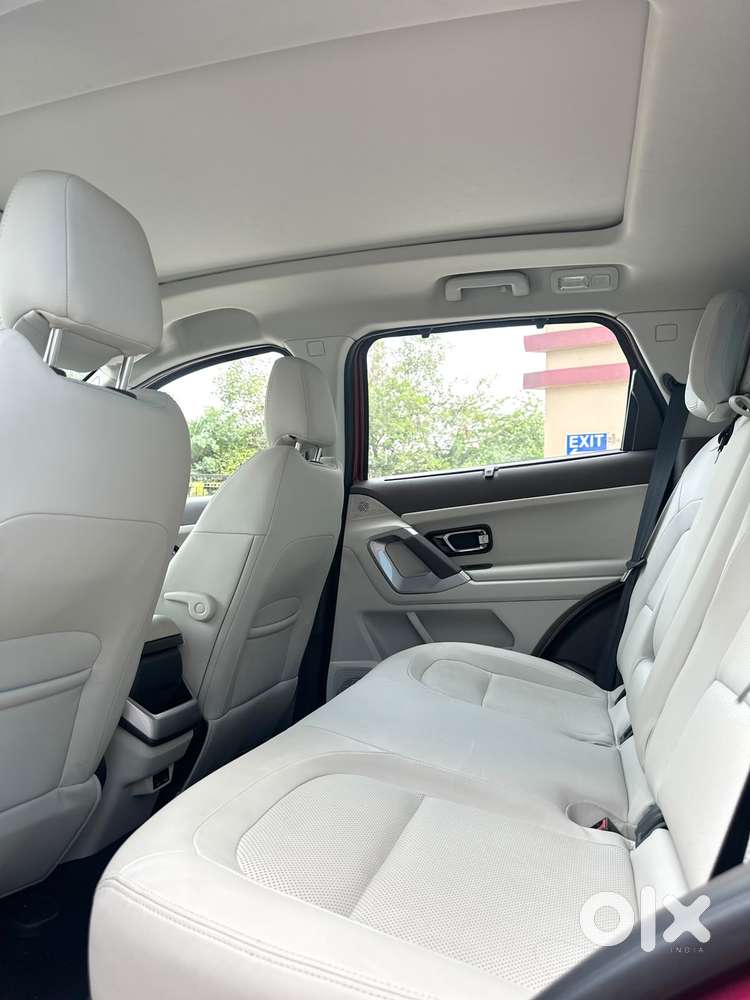 Tata Harrier, 2025, Petrol