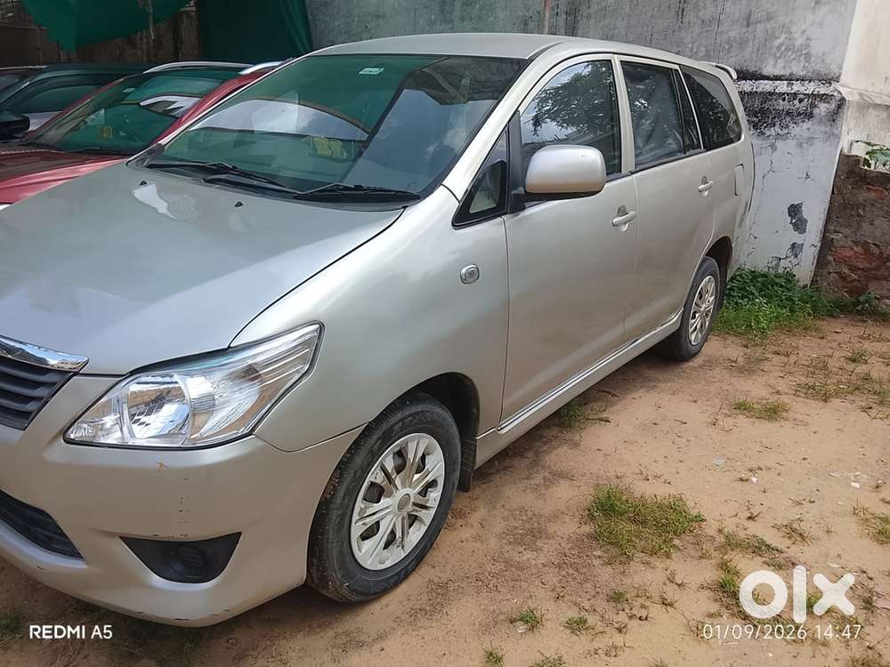 Toyota Innova Diesel 2012