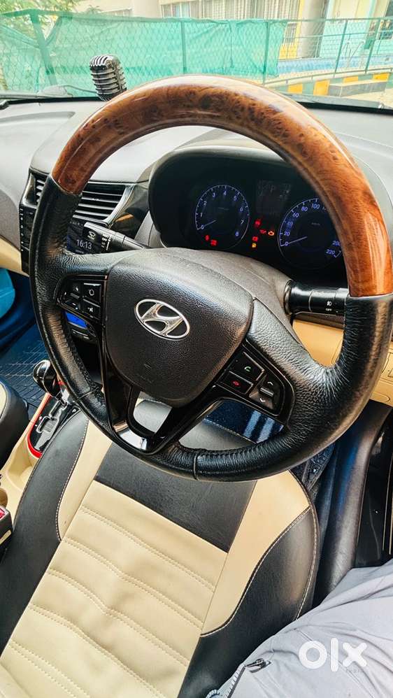 Hyundai Verna Petrol 2011