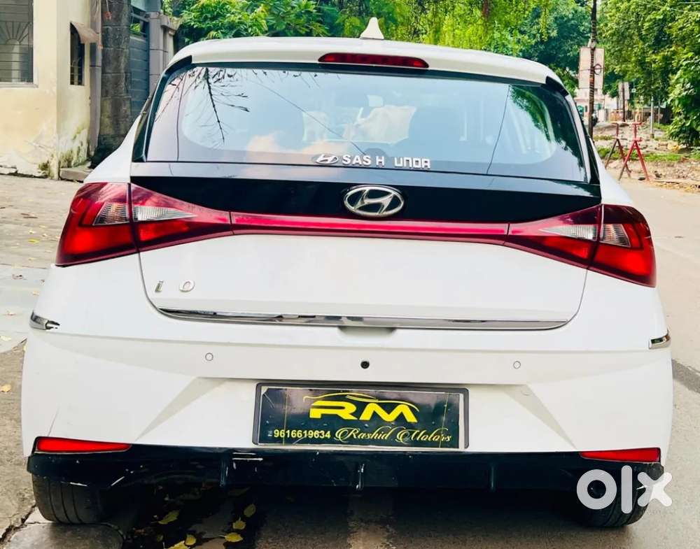 Hyundai I20 Sportz 1.2 Ivt, 2022, Petrol