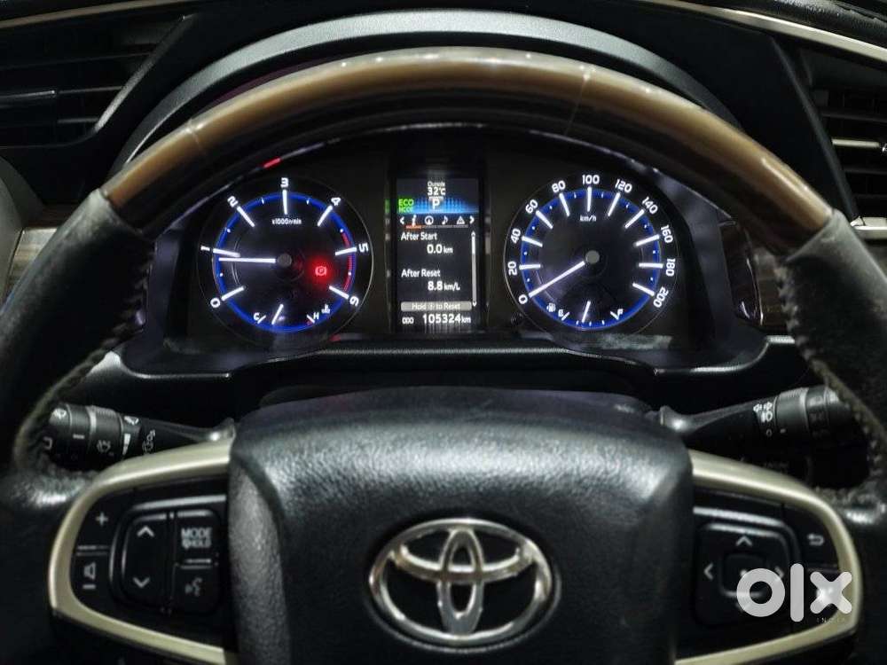 Toyota Innova Crysta 2.8 Z, 2017, Diesel