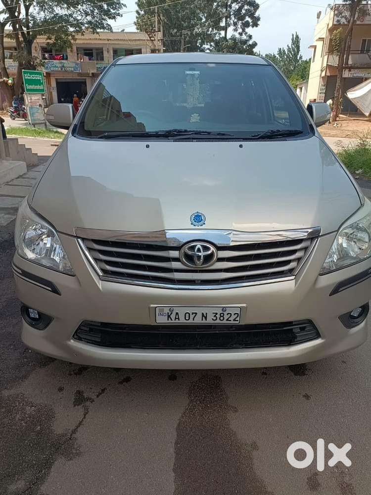 Toyota Innova 2.5 Vx 2012 Excelent Condition