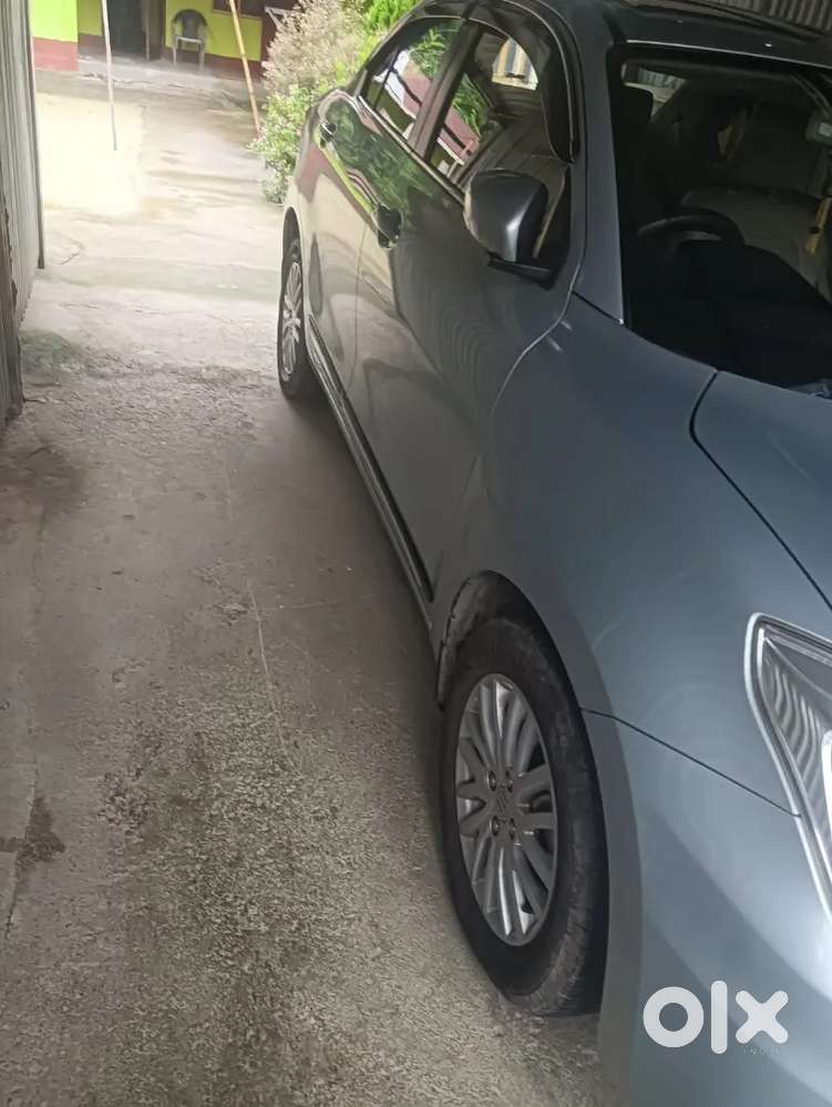 Maruti Suzuki Dzire 2023 Petrol 69000 Km Driven