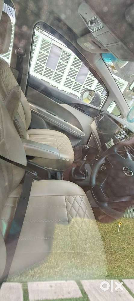 Mahindra Marazzo M2, 2021, Diesel