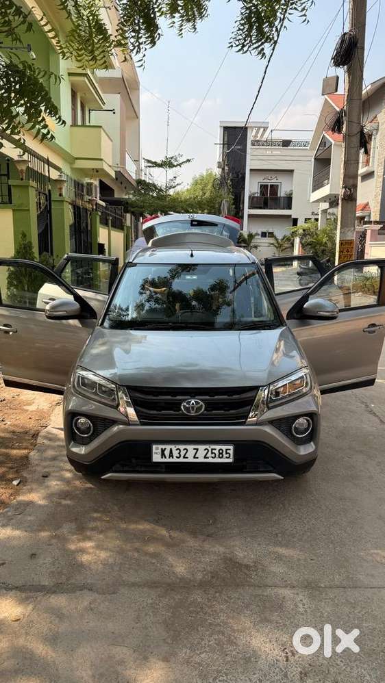 Toyota Urban Cruiser 2022 Petrol Well Maintained