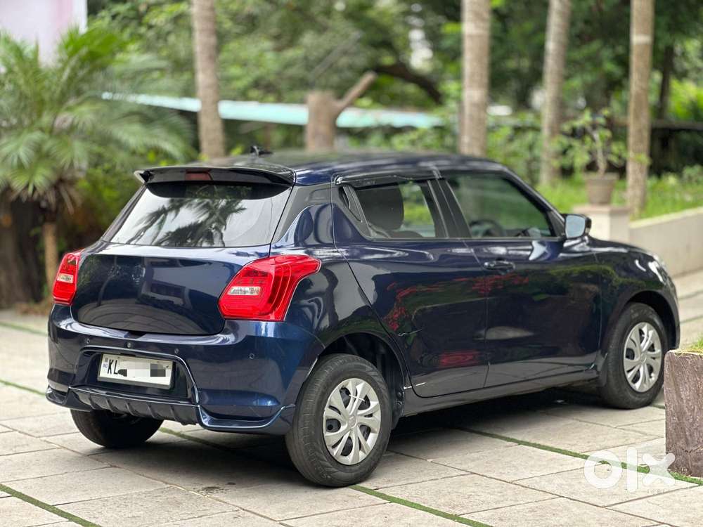 Maruti Suzuki Swift 1.2 Vxi (o), 2023, Petrol