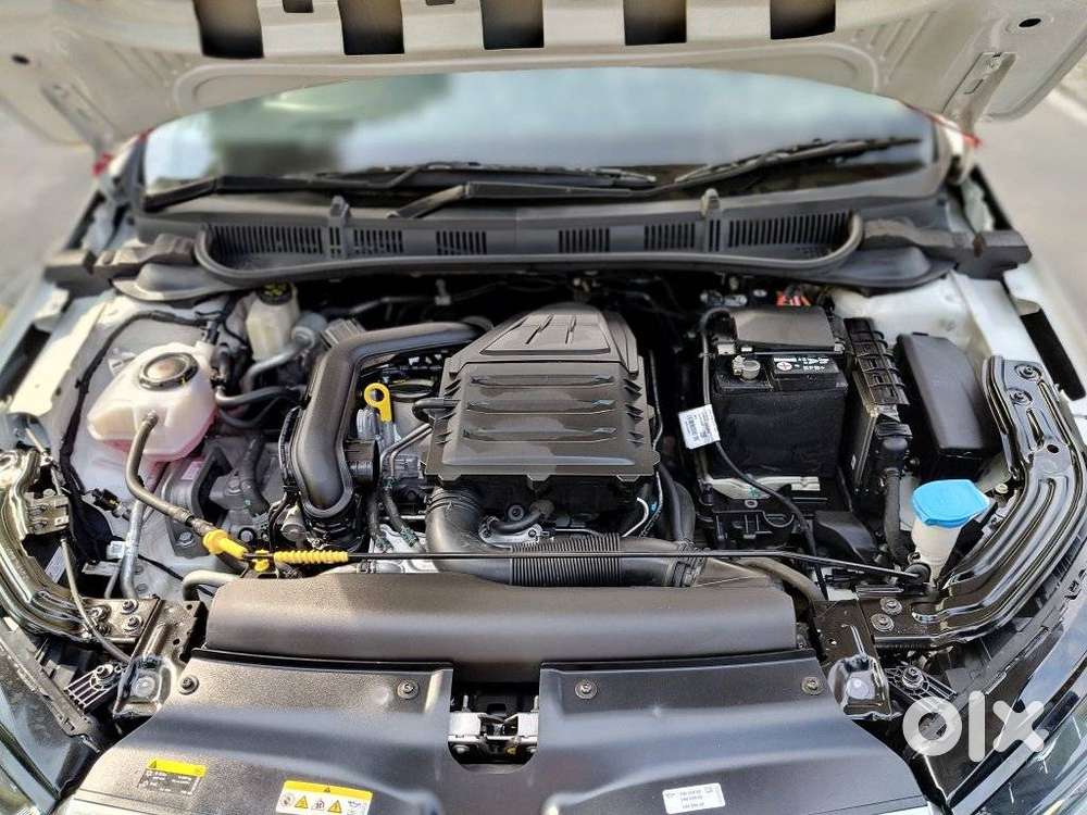 Skoda Slavia 1.0 Tsi Style At, 2024, Petrol