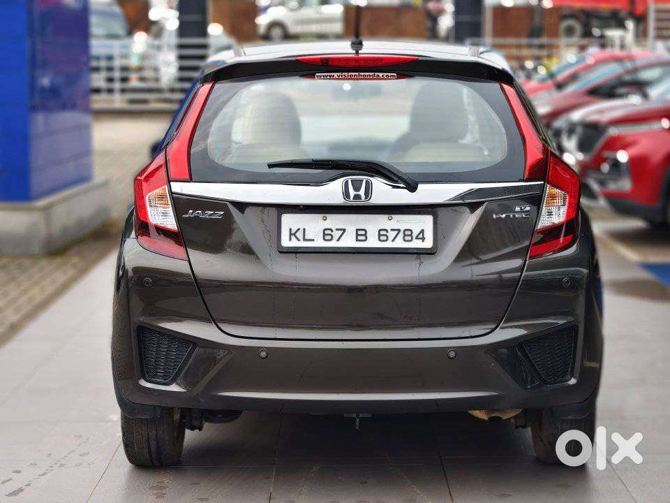 Honda Jazz V Mt Privilege, 2019, Petrol