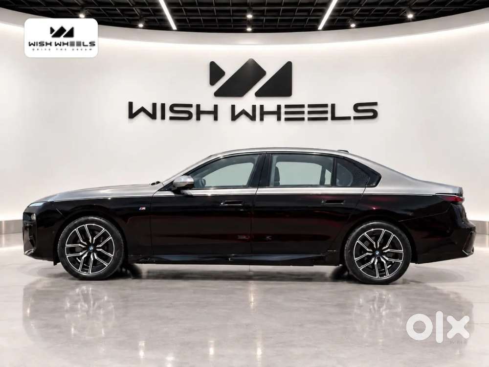 Bmw 7 Series 740i M Sport Petrol Automatic, 2023, Petrol