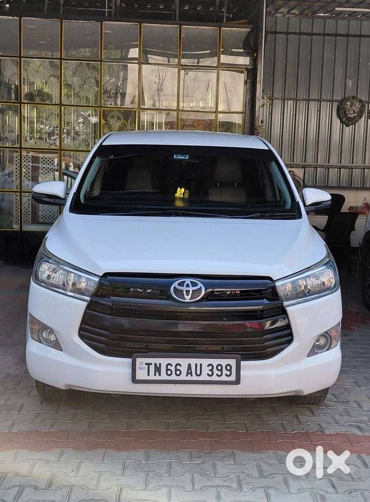 Toyota Innova Crysta 2.4 Vx Mt 8s, 2017, Diesel