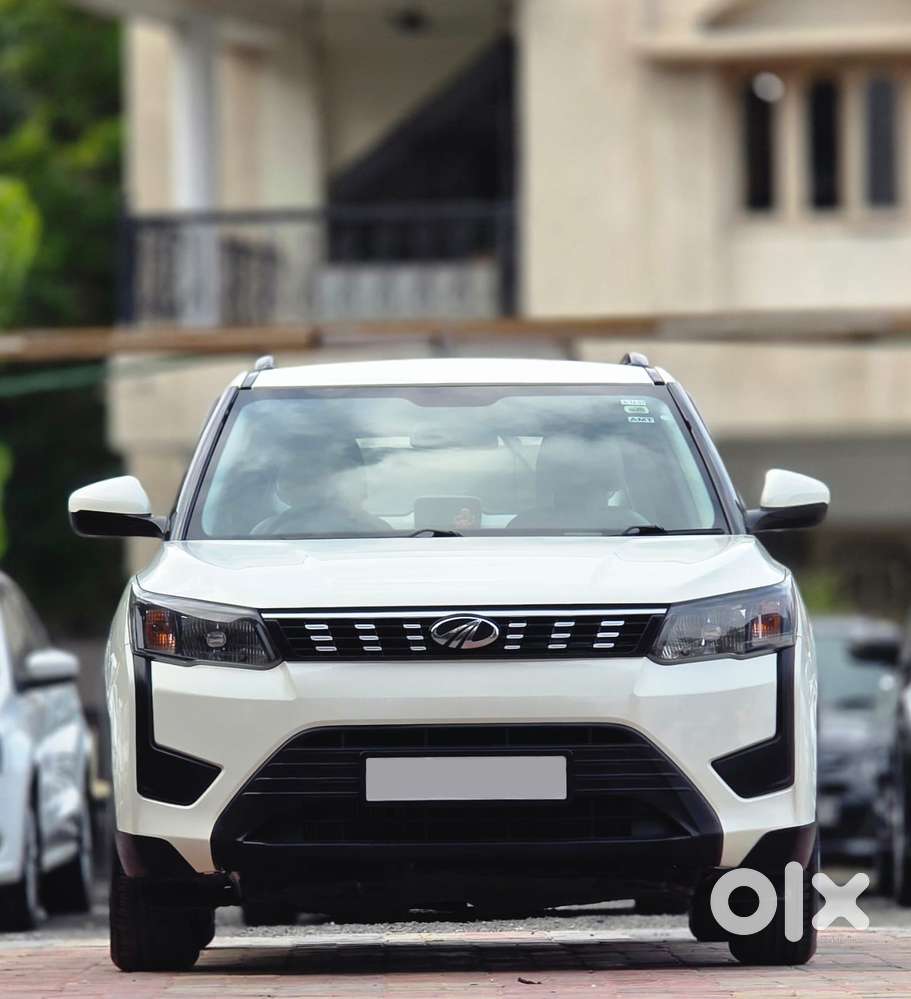Mahindra Xuv300 W6 Amt Diesel, 2021, Diesel