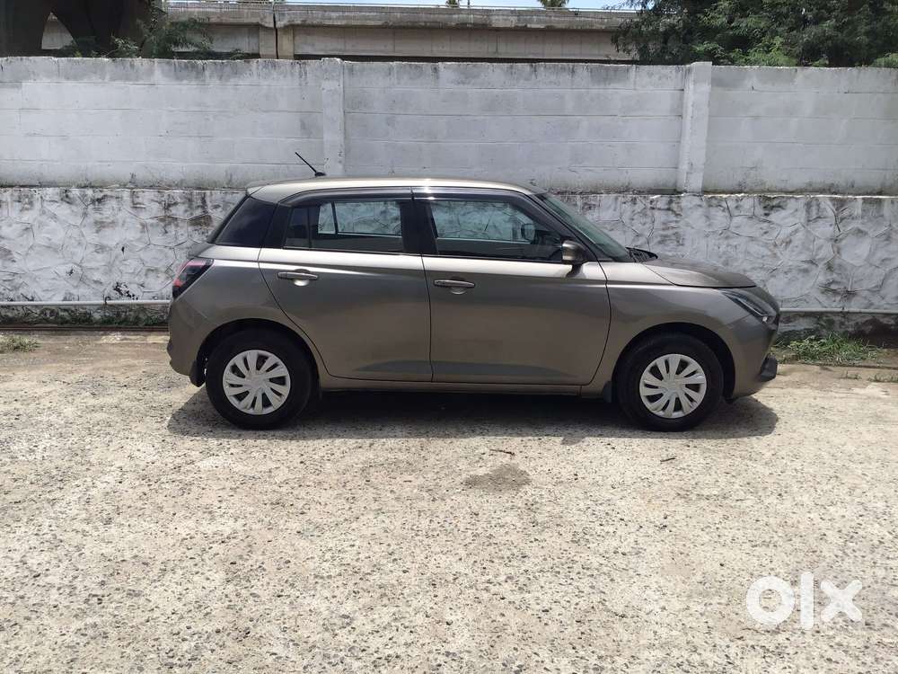 Maruti Suzuki Swift 1.2 Vxi (o), 2025, Petrol