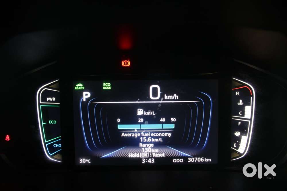 Toyota Urban Cruiser Hyryder 1.5 V Hybrid, 2023, Petrol