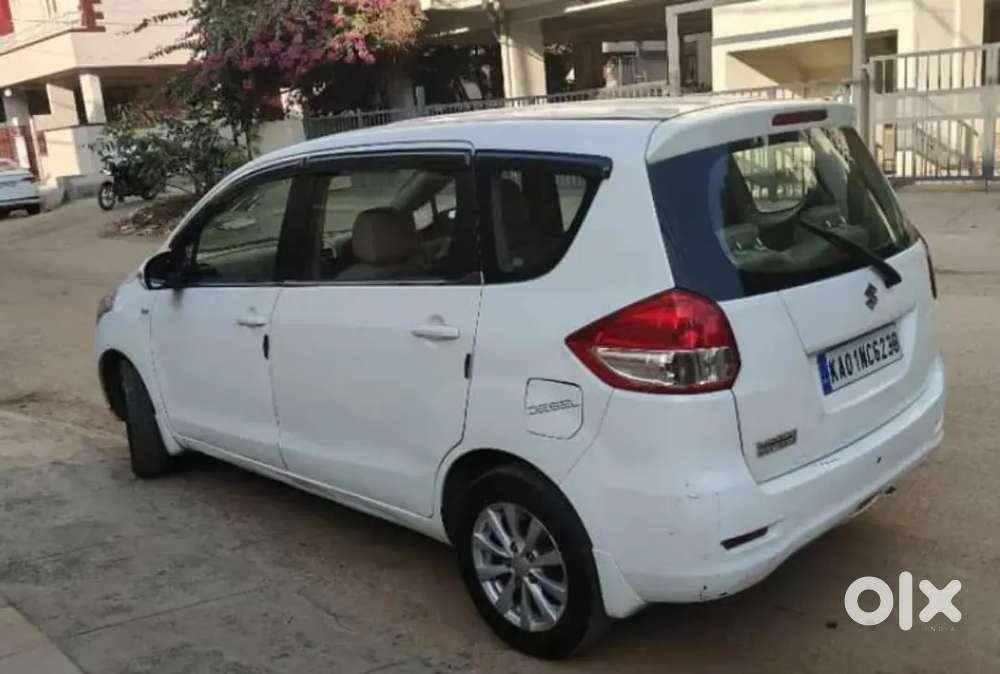 Maruti Suzuki Ertiga 2015