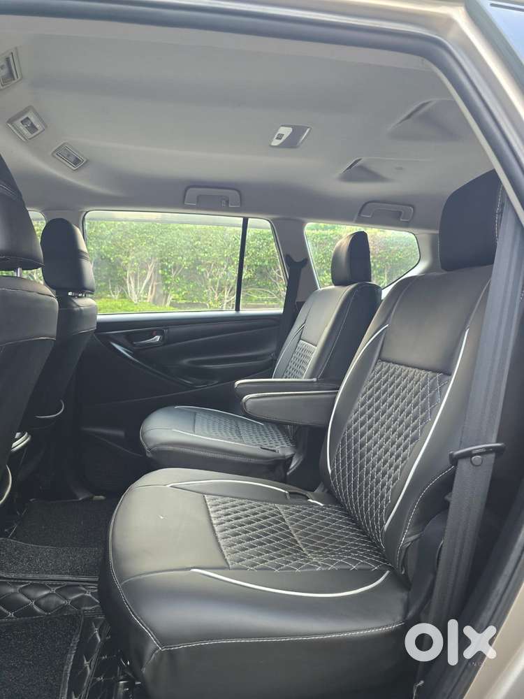 Toyota Innova Crysta 2.8 Gx At, 2017, Diesel