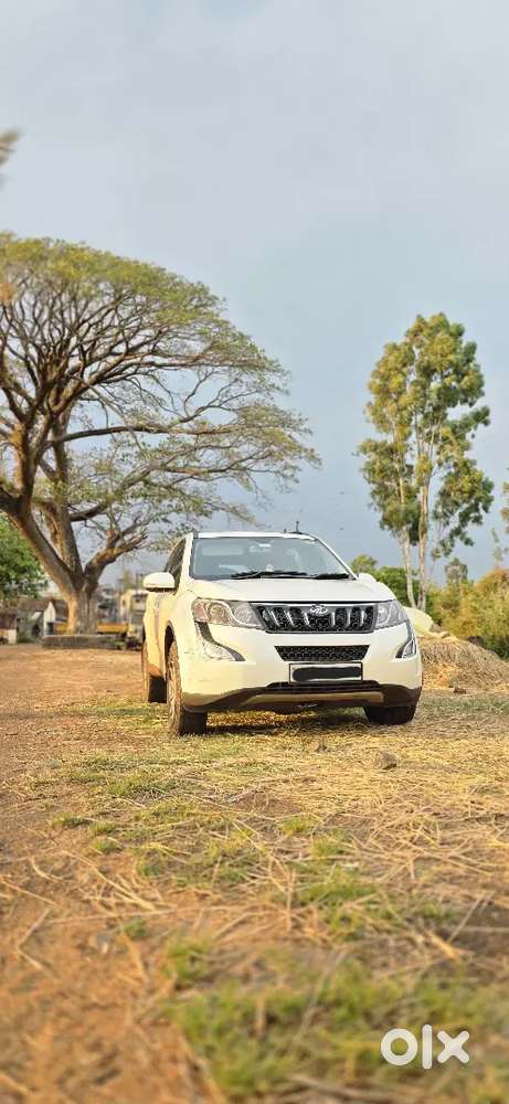 Mahindra Xuv500 2017 Diesel 105000 Km Driven