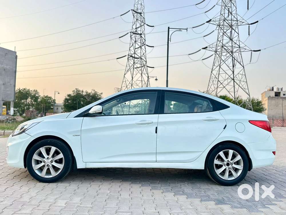 Hyundai Verna Fluidic 1.6 Crdi Sx, 2013, Diesel