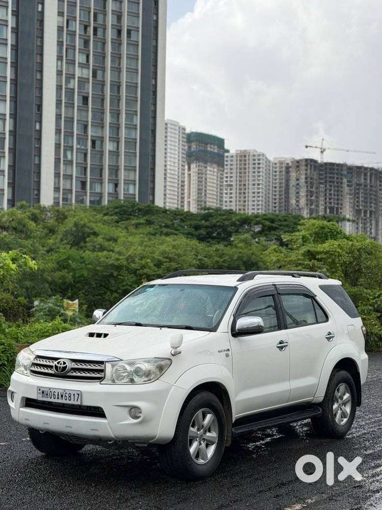 Toyota Fortuner 3.0 4x4 Manual, 2010, Diesel