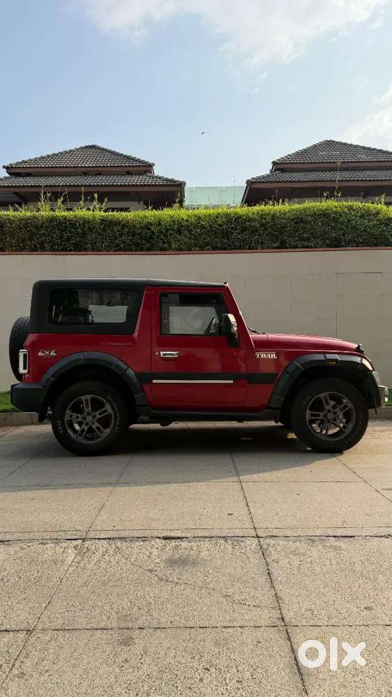 Thar Hard Top 4x4 (mt)