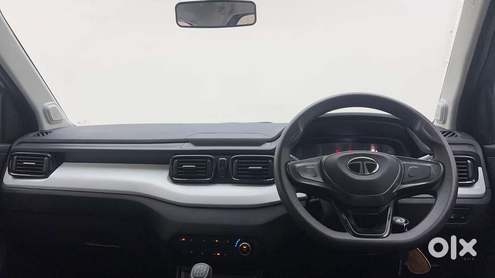 Tata Punch Pure, 2025, Petrol